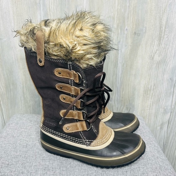 Sorel Joan of Arctic Boots - Picture 2 of 10